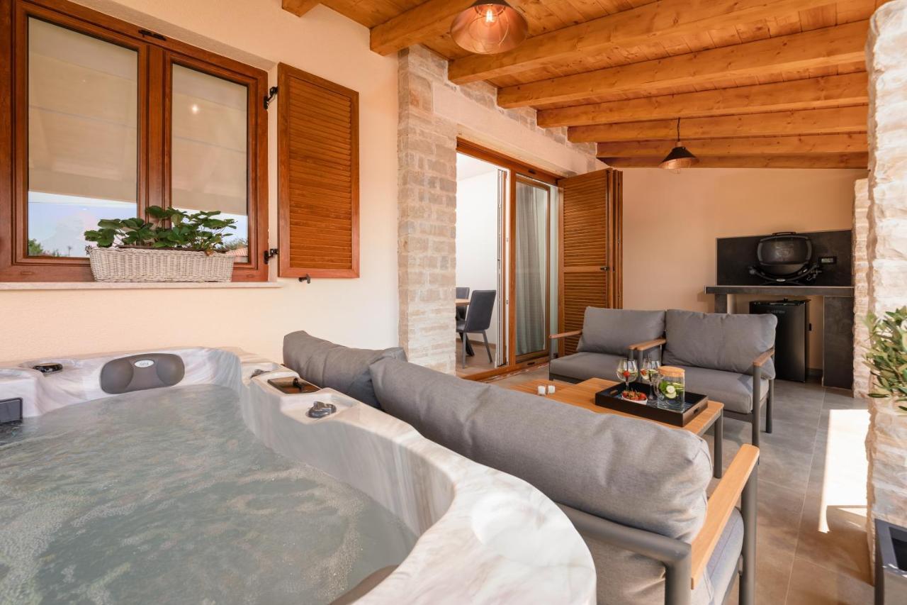 Holiday Home Maslina 포레치 외부 사진