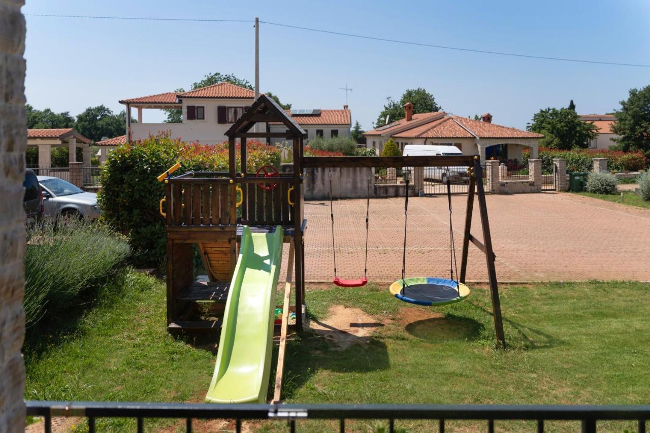 Holiday Home Maslina 포레치 외부 사진